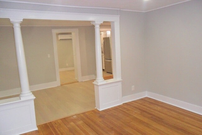 Building Photo - 400 Concord St