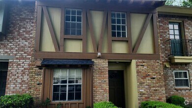Building Photo - 14333 Memorial Dr