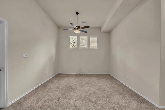 Foto del edificio - 712 Walsh Hill Trail