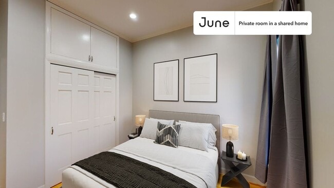 Building Photo - Room in Shared 4 bed/1 bath home in Hamilton Heights