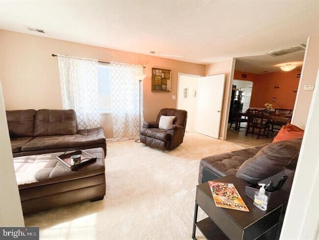 Foto del edificio - 14207 Fisher Ave