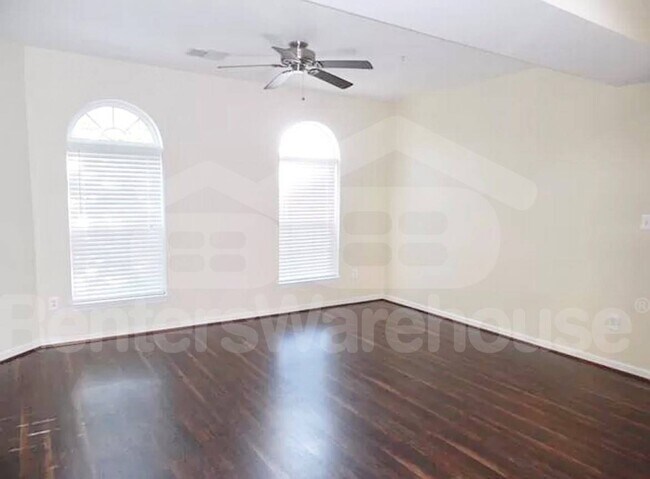 Building Photo - 1612 Hardwick Ct