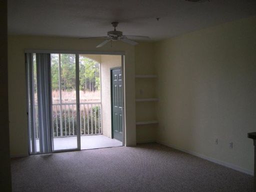 Foto del edificio - 8905 Legacy Ct