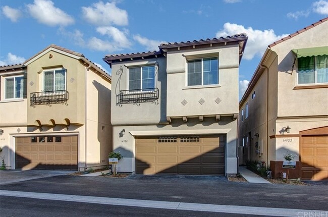 Building Photo - 14920 W Navarre Way