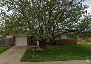 Building Photo - 4407 Mesa Cir