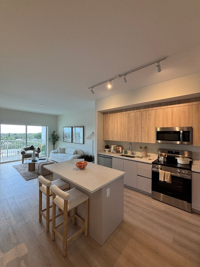 Building Photo - 1706 N J St