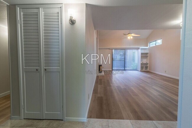 Building Photo - 6829 Mill Springs Ct
