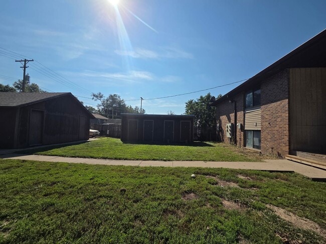 Building Photo - 2438 S 10th St