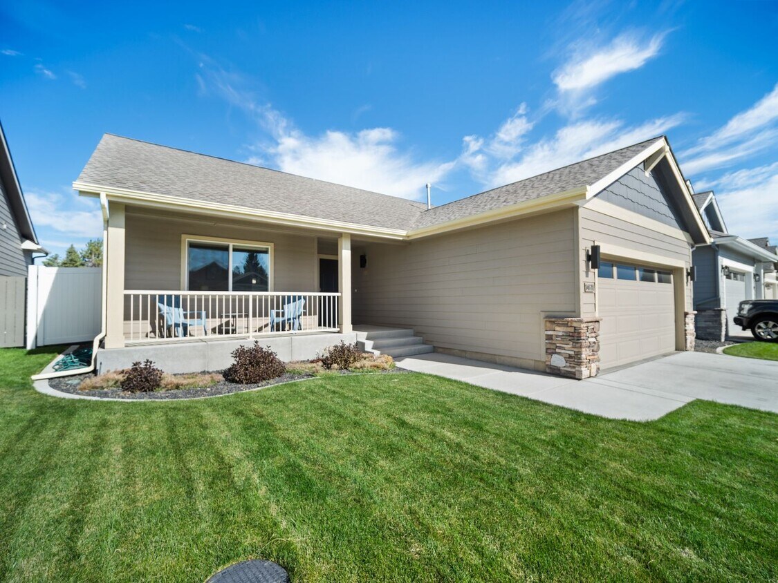 Primary Photo - 3 bedroom/2 bathroom home in Spokane Valley