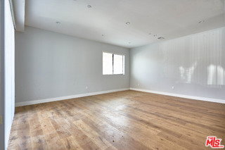 Foto del edificio - 13928 Bessemer St