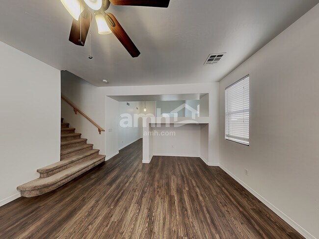 Foto del edificio - 17403 W Langer Ln