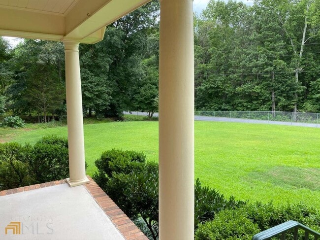 Building Photo - 2173 Holly Ct