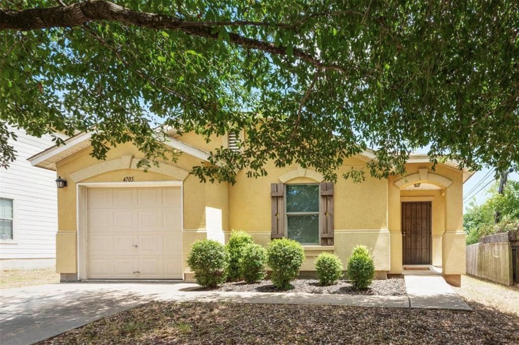 Foto principal - 4705 Cypress Bend