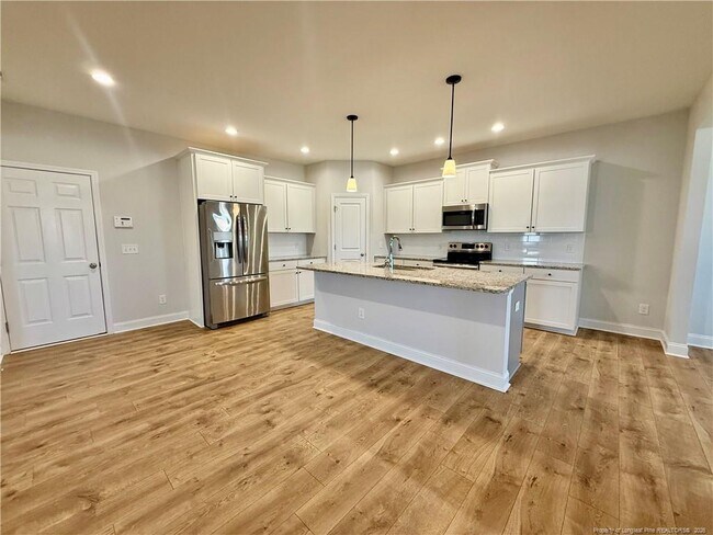 Foto del edificio - 155 Silk Oak Dr