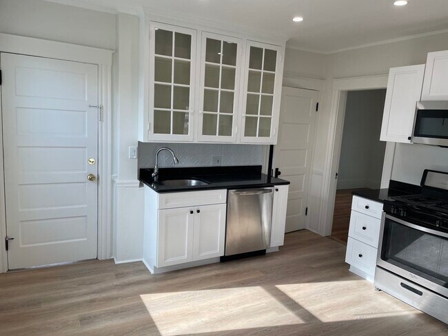 Foto del edificio - 14 Pratt St