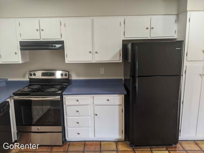 Foto del edificio - 3 br, 2 bath House - 4147 W Reade Ave