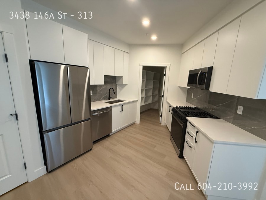 Photo principale - Brand New Bright Condo