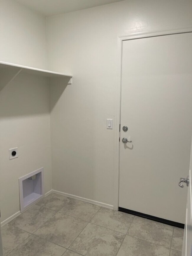 Foto del edificio - Sahuarita- 3 bedroom/ 2 bathroom single st...