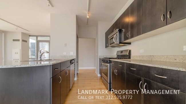 Photo - 8 E Randolph St Apartment