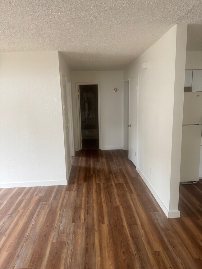 Foto del edificio - 660 Hueners Ln