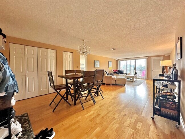 Foto del edificio - 30 Revere Beach Pkwy