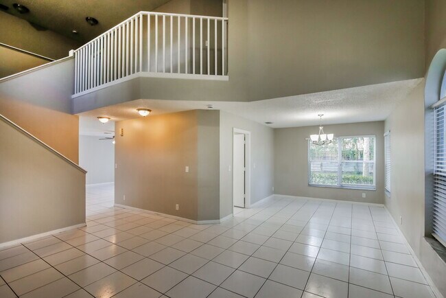 Foto del edificio - 8341 NW 57th Dr