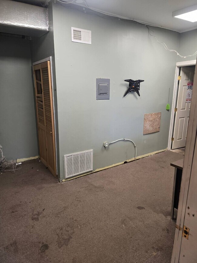 Foto del edificio - 145 Delaware St