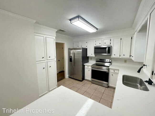 Building Photo - 3 br, 2 bath House - 305 Brookwoods Dr.