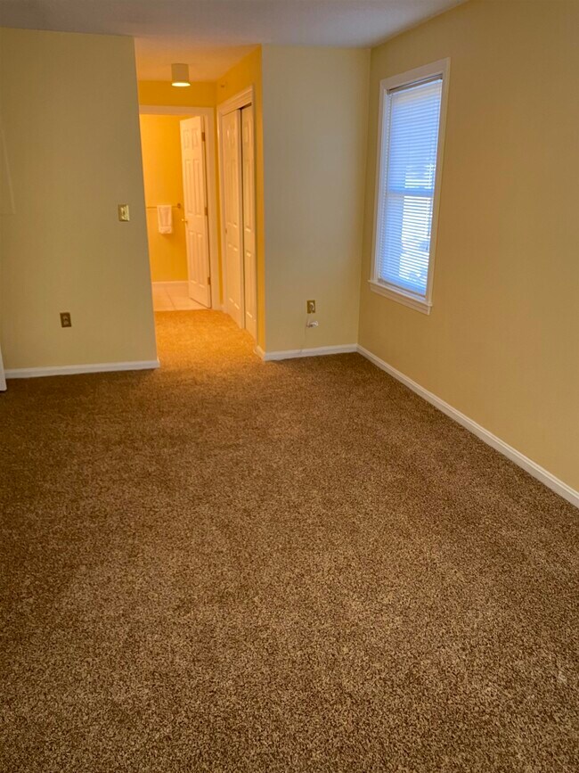 Foto del edificio - 9 Bartemus Trail