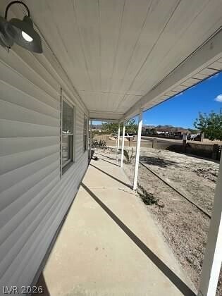 Building Photo - 1590 Mustang Dr