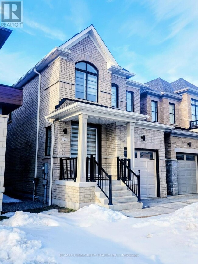 Photo du bâtiment - 8 Deer Rdg Cres