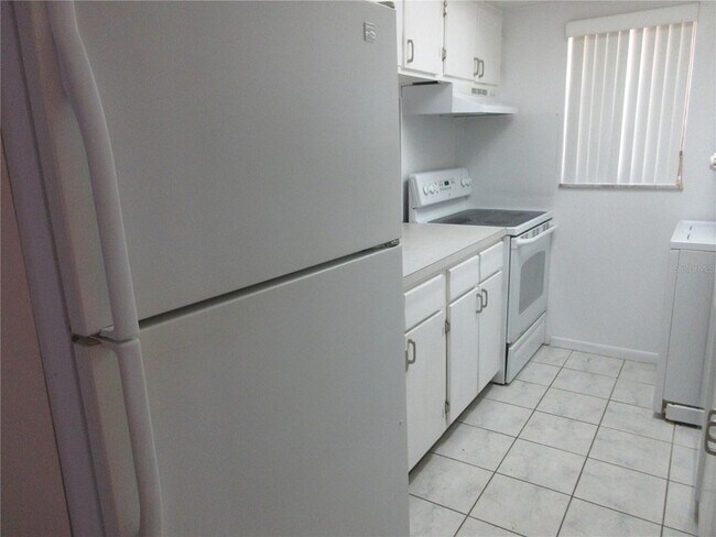 Foto del edificio - 2410 SE 16th Ave