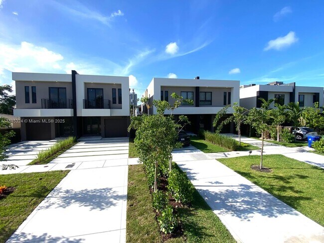 Foto del edificio - 313 SW 10th St