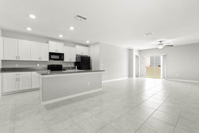 Foto del edificio - Come Rent this LIKE NEW 5 Bedroom Home in Timbercreek!