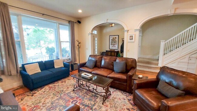 Foto del edificio - 3003 13th St NW