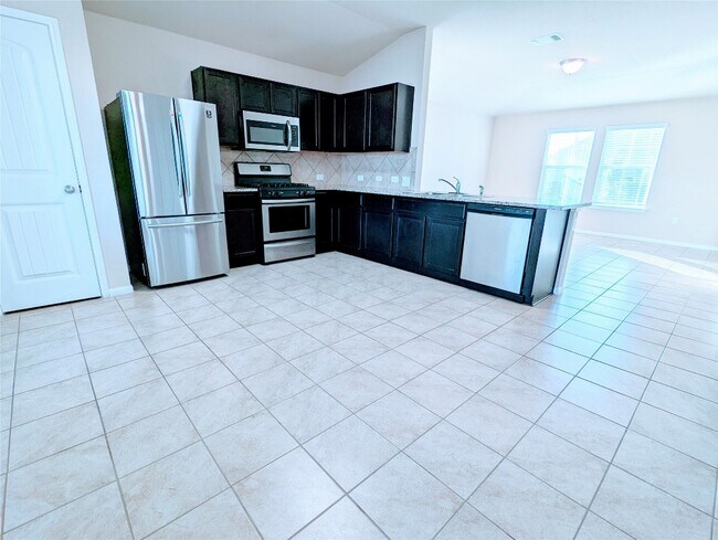 Foto del edificio - 2100 Langdale Ln