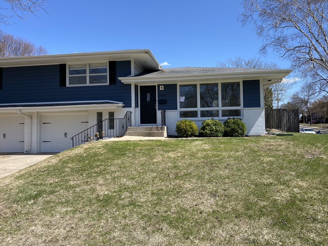 6033 Saint Johns Ave, Edina, MN 55424 Townhome Rentals in Edina MN