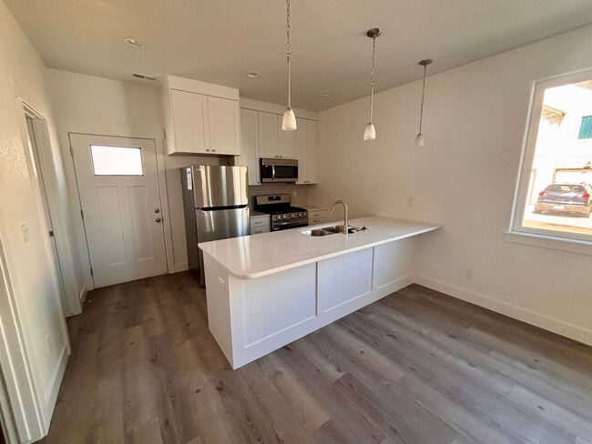 Building Photo - 3648 Byram Pt