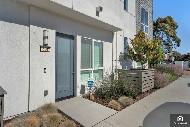 Photo - 894 Marina Way S Townhome
