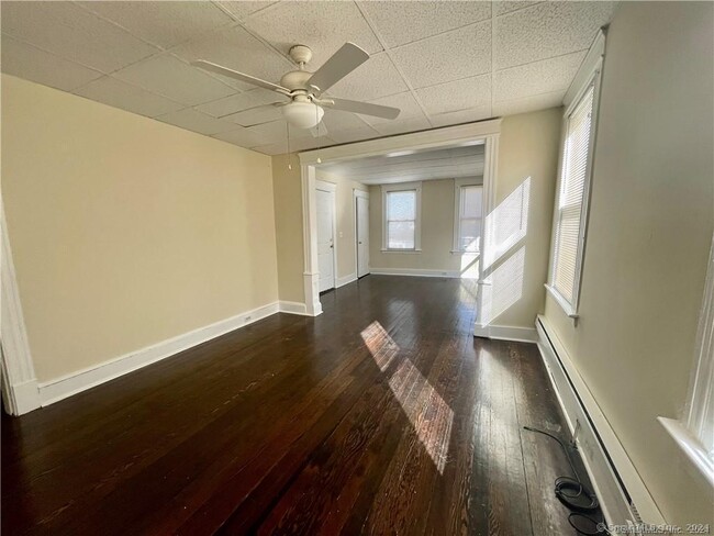 Building Photo - 68 Englewood Ave