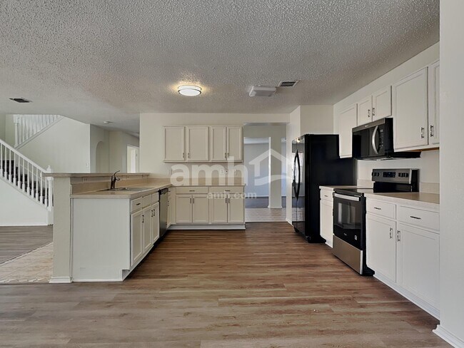 Foto del edificio - 108 Quail Meadows Ln