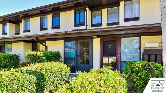 Foto del edificio - 58 Club House Dr