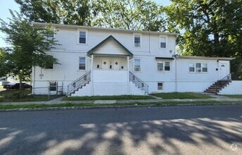Building Photo - 225 4th St