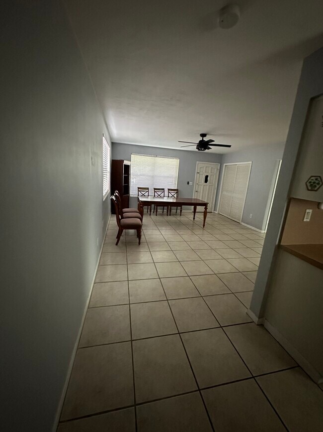 Foto del edificio - 8920 SW 149th Terrace