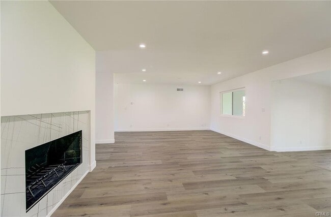 Building Photo - 11200 Jellico Ave