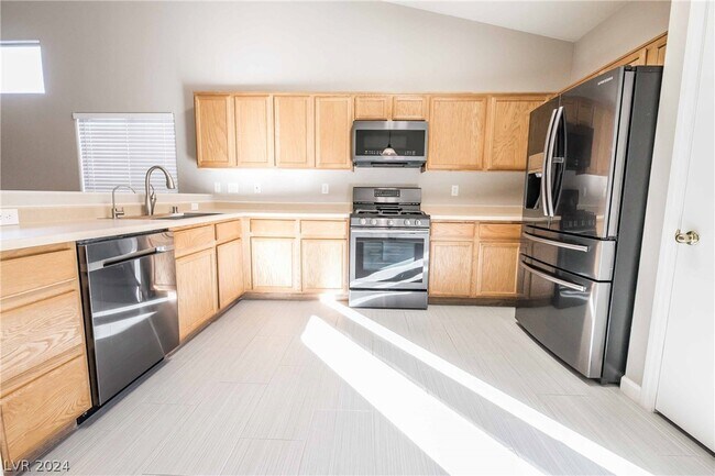 Foto del edificio - 813 Cowboy Cross Ave