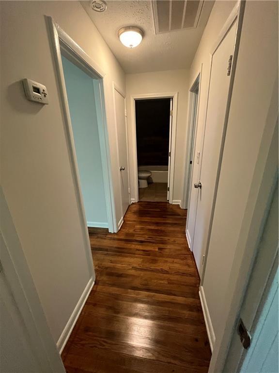 Foto del edificio - 108 S Woodland Dr