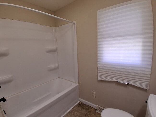 Foto del edificio - 111 Grace-