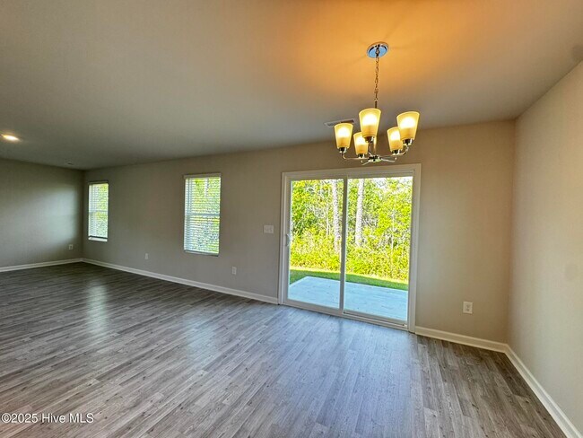 Building Photo - 1755 Capra Ct