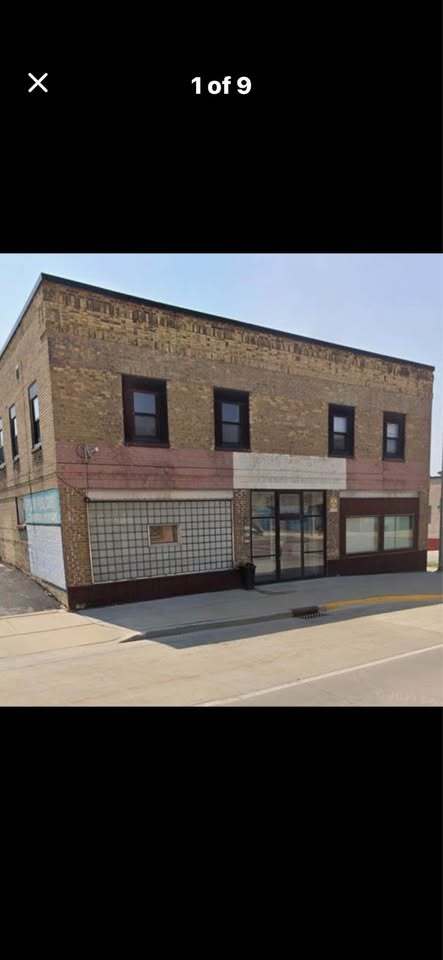 Building Photo - 105 S Main St